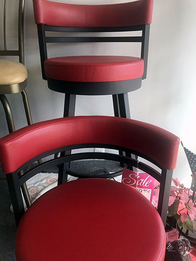 red barstools